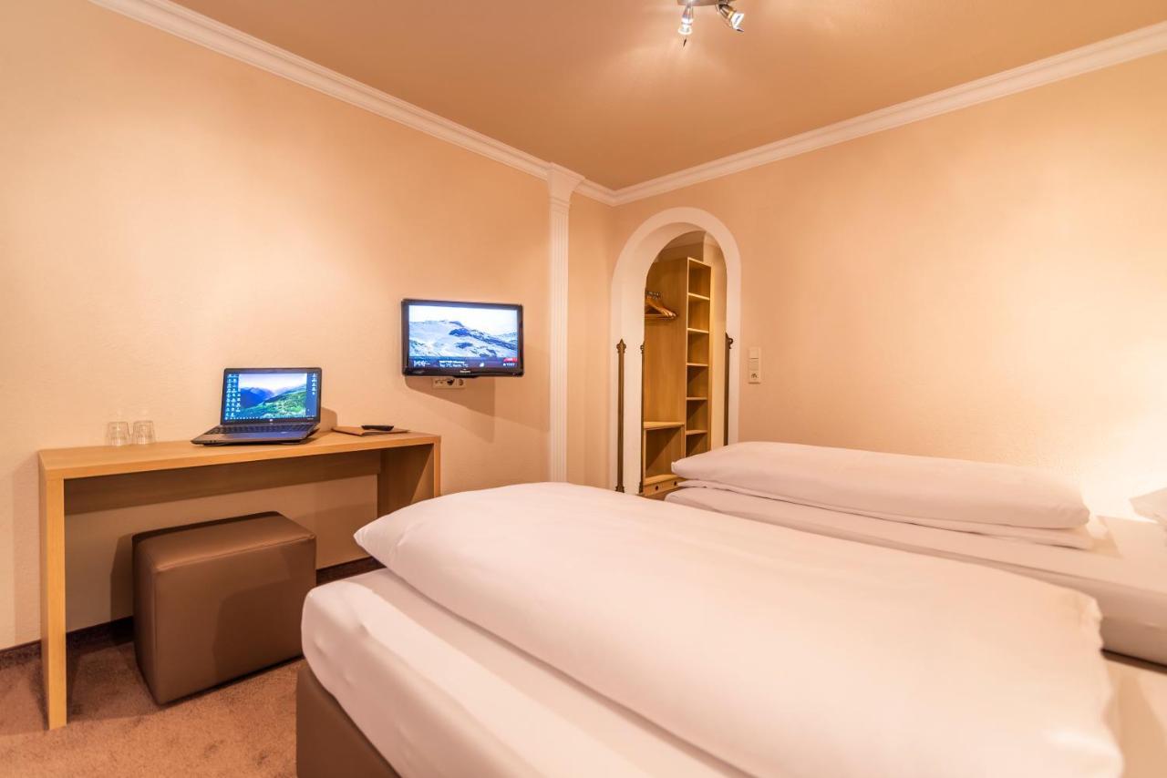 Hotel Garni Apart Tina Ischgl Ngoại thất bức ảnh