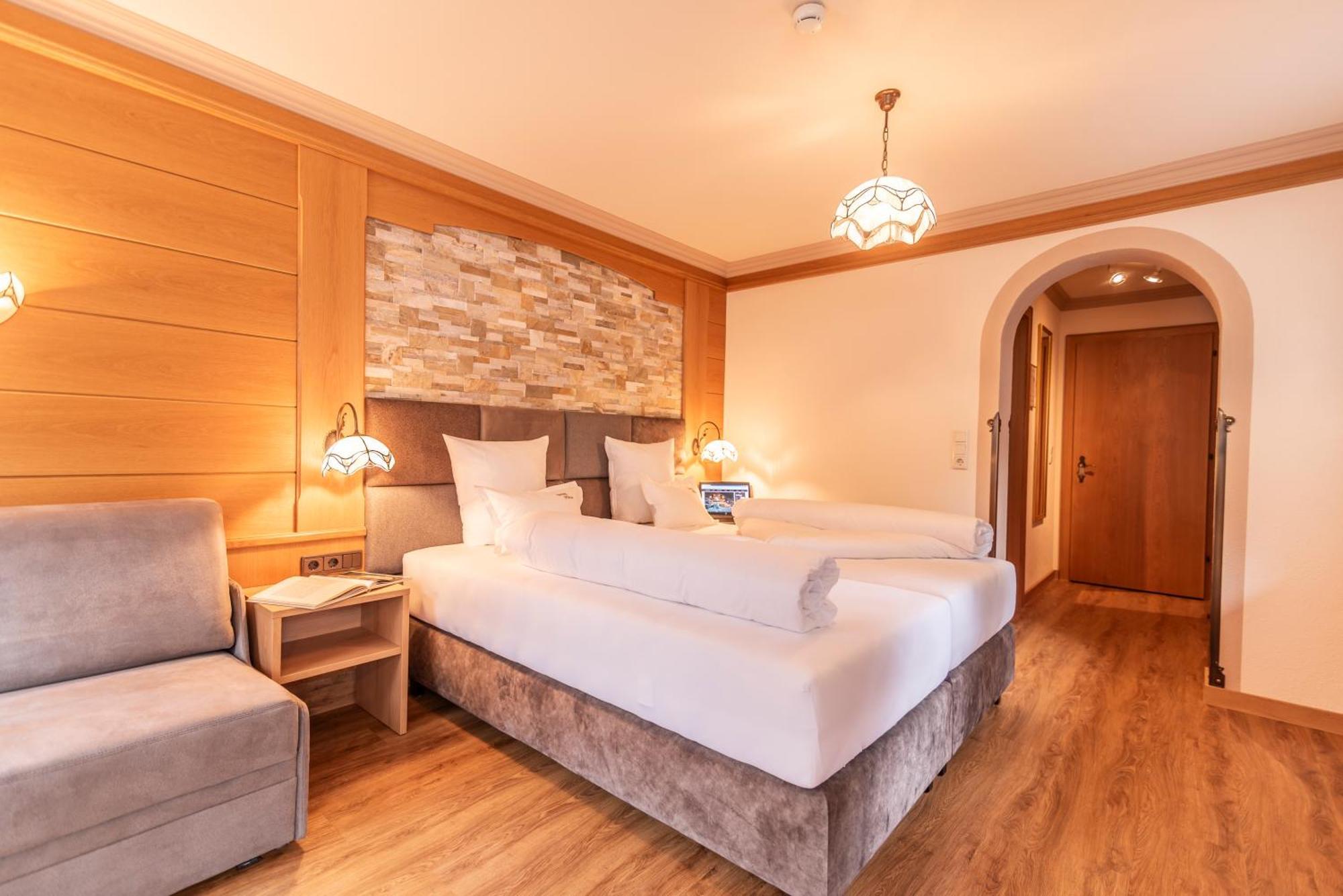 Hotel Garni Apart Tina Ischgl Ngoại thất bức ảnh
